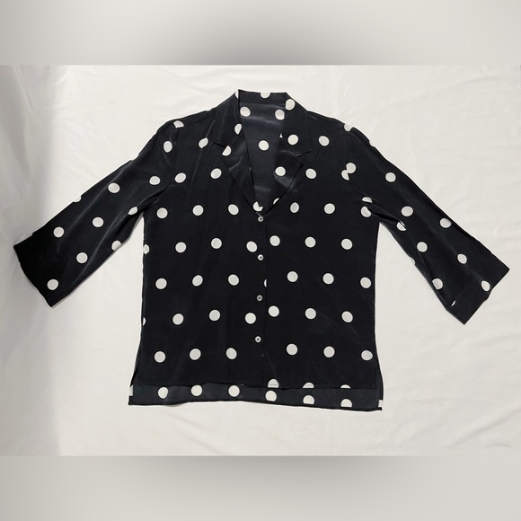 Black and White Polka Dot Three-Quarter Sleeve Silk Blouse - Picture 4 of 12
